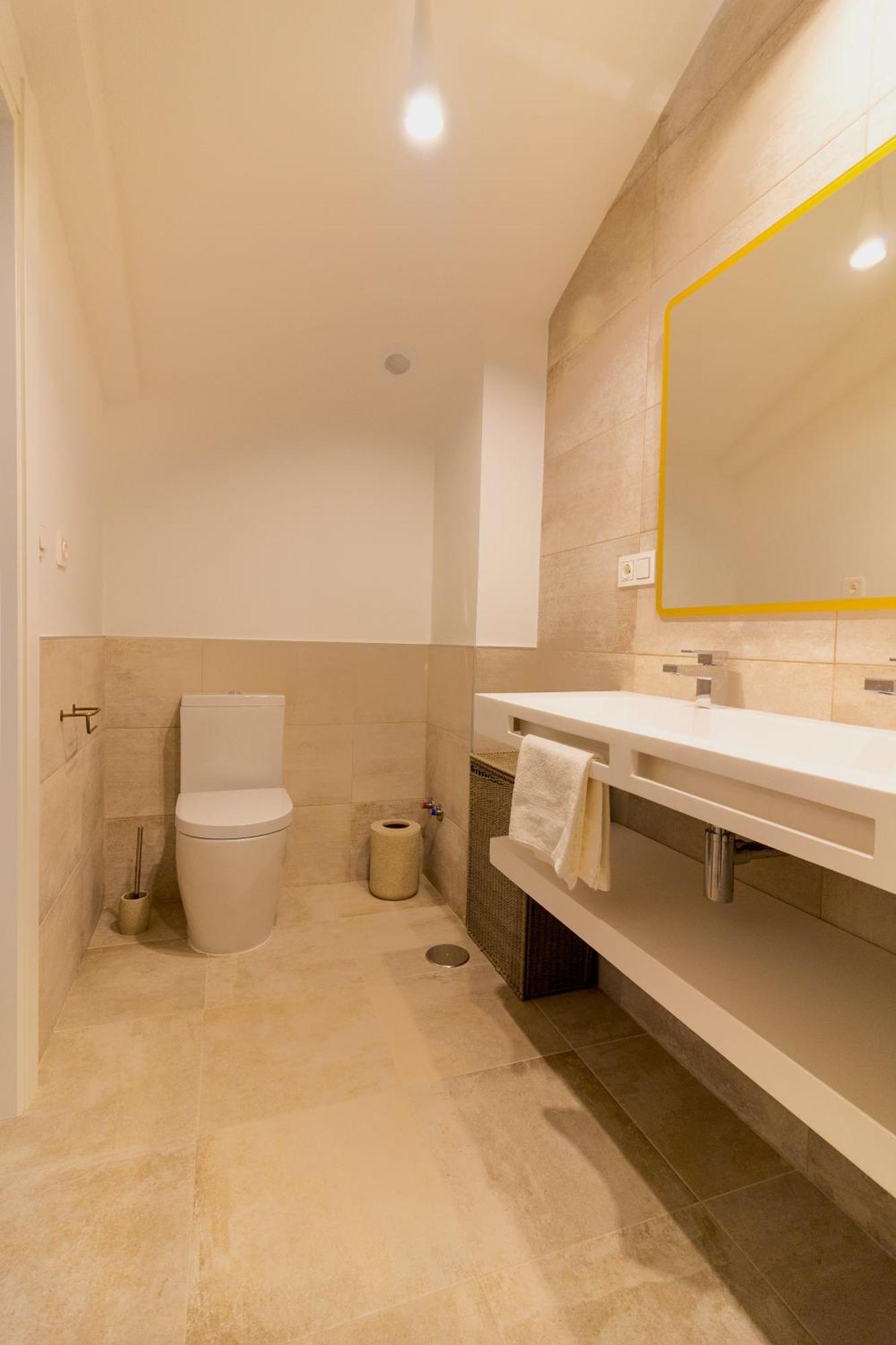 Nt Luxury Central Duplex With Terrace & Parking มาลากา ภายนอก รูปภาพ